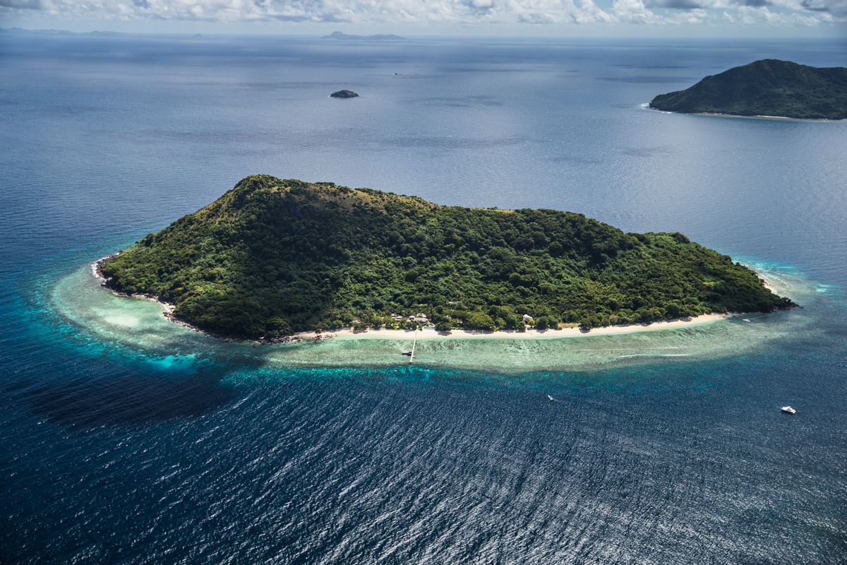 Aerial shot of Ariara Private Island in Palawan. Island for rent to experience amazing luxury retreat.