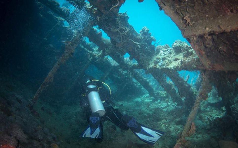 Lusong-Wreck-Diving-4.jpg