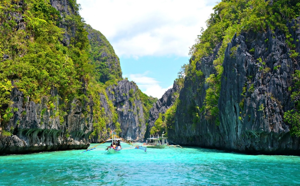 Big-Lagoon-El-Nido-2.jpg