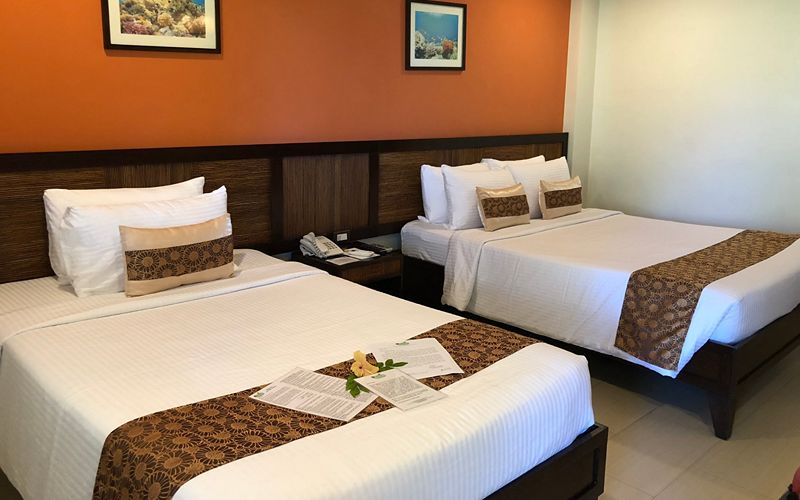 DELUXE ROOM_BOHOL BEACH CLUB_800X500 (1)