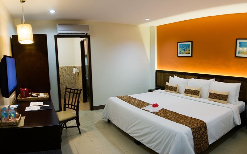 DELUXE ROOM_BOHOL BEACH CLUB_800X500 (4)