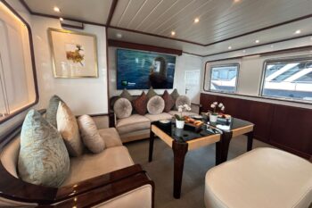 Benetti Navetta 26D - Image 10