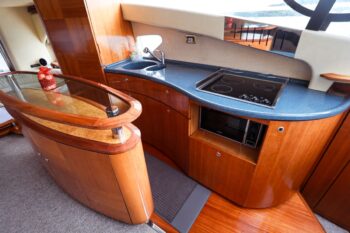 Azimut 55 - Image 13