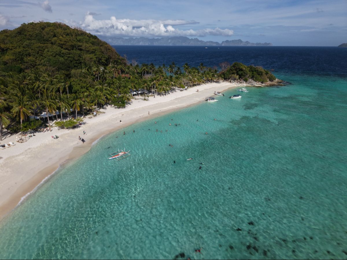 Malcapuya Island Set Up (13)