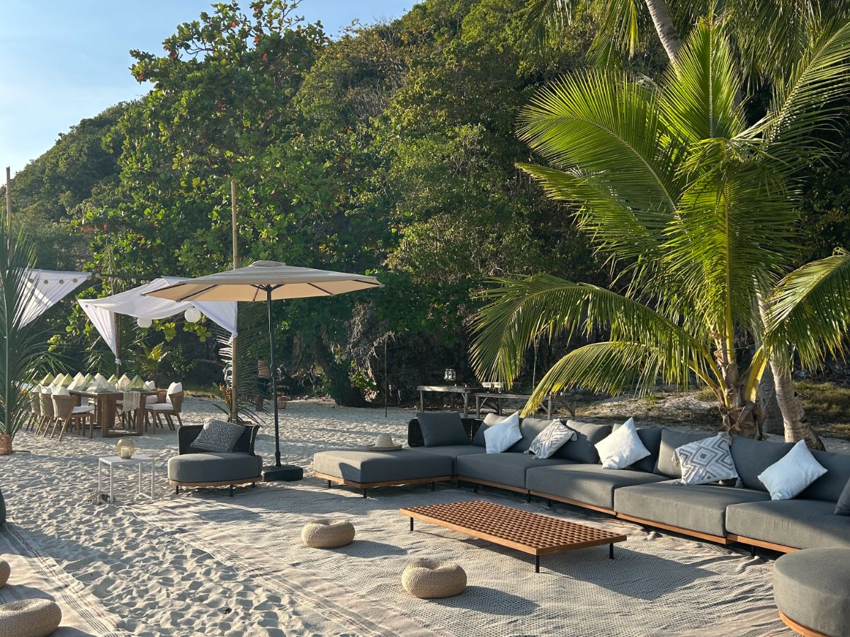 Malcapuya Island Set Up (7)